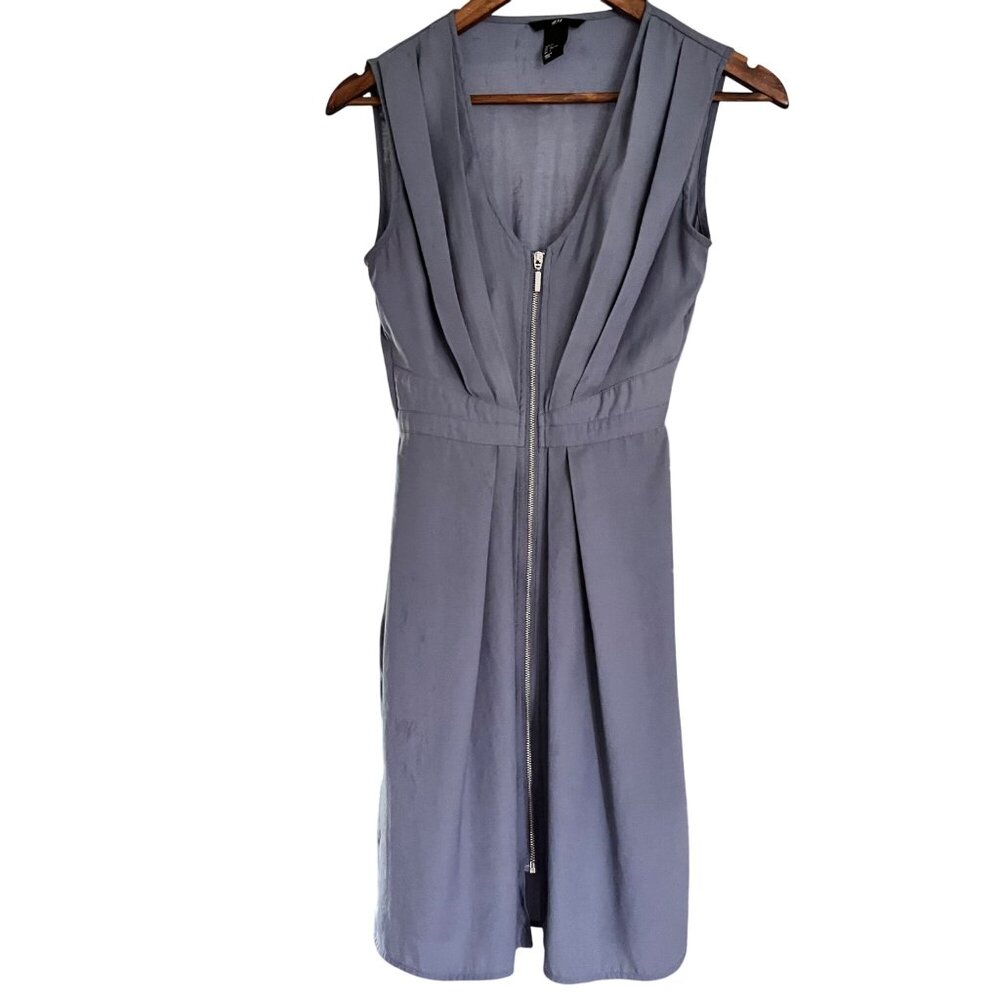 H&M Gray Sleeveless Zip-Front Dress With Pleated Detail & V-Neckline - Size 2
